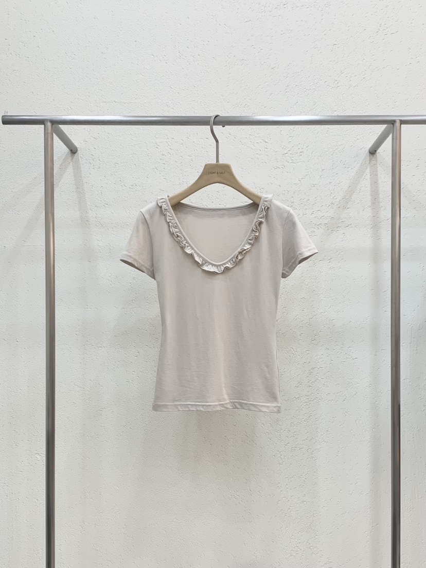 LIGHT AND SALT韓國直郵女士新款時尚人氣熱賣推薦職業T恤LIGHT AND SALTT恤圖色2