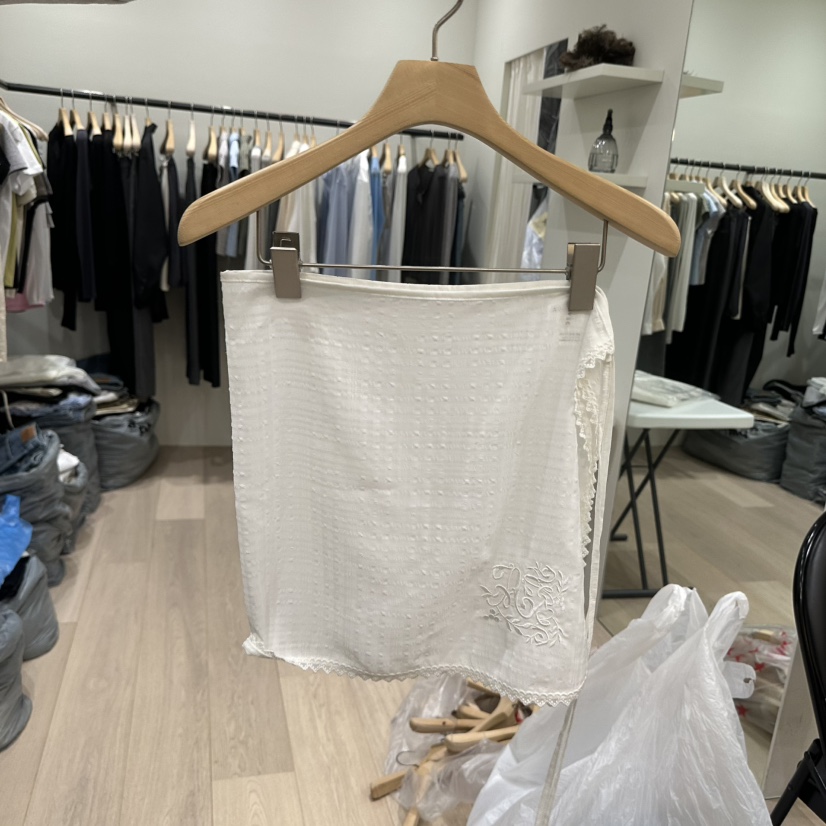 NOTTINGHAM/AVECNOUS/MODEST韓國直郵實拍女裝新品26春夏短裙NOTTINGHAM/AVECNOUS/MODEST短裙圖色1