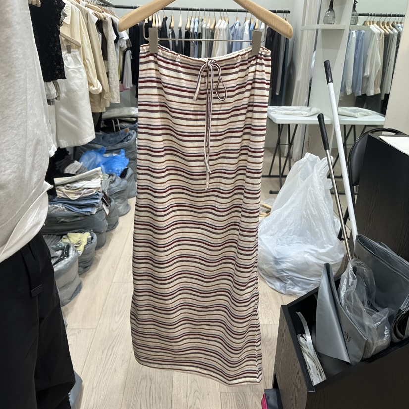 NOTTINGHAM/AVECNOUS/MODEST韓國直郵實拍女士新款職業長裙NOTTINGHAM/AVECNOUS/MODEST長裙圖色1紫色