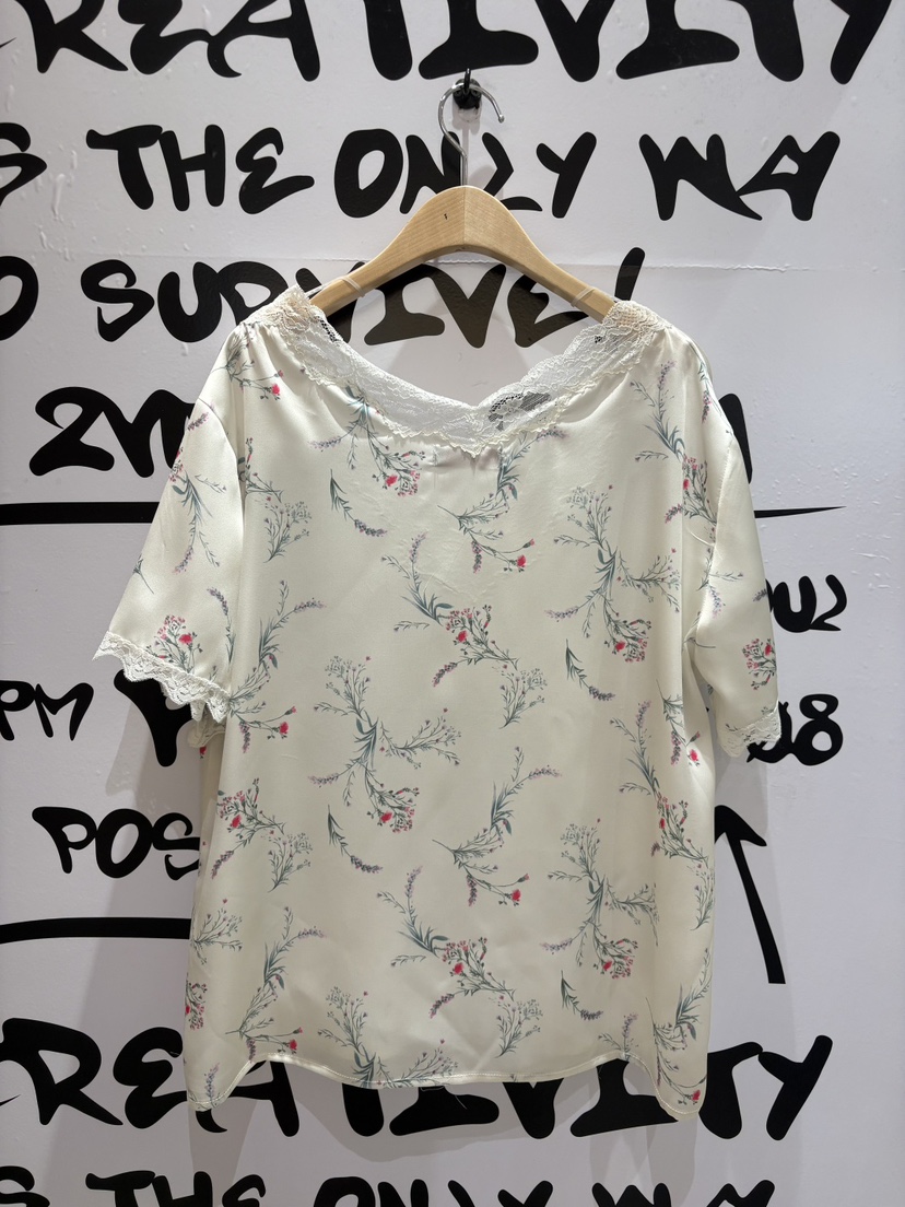 2ND K韓國代購女裝新品熱賣職業推薦人氣休閑襯衫蕾絲衫2ND K襯衫/蕾絲衫