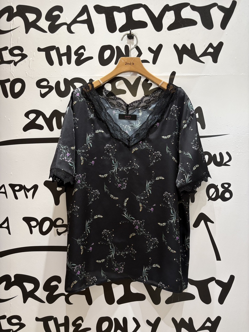 2ND K韓國代購女裝新品熱賣職業推薦人氣休閑襯衫蕾絲衫2ND K襯衫/蕾絲衫圖色2