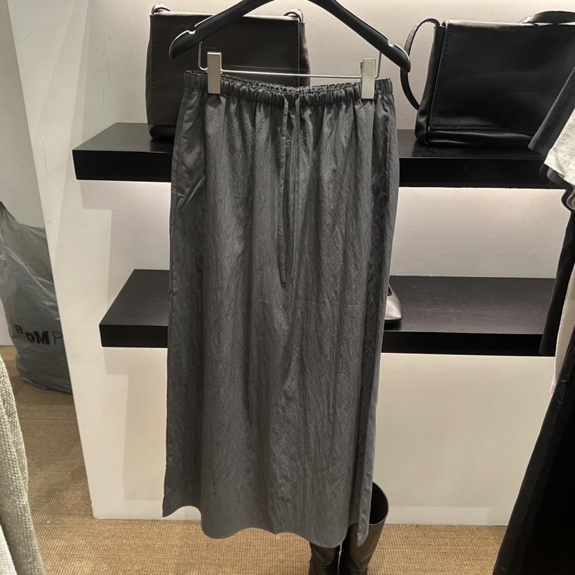 FEBRUARY 11韓國代購女士新品26春夏人氣休閑熱賣時尚長裙FEBRUARY 11長裙圖色1墨色