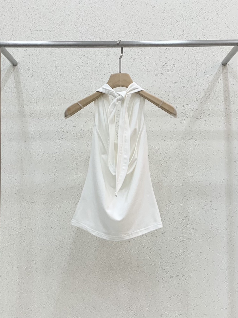 LIGHT AND SALT韓國代購女裝新品人氣推薦26春夏吊帶背心LIGHT AND SALT吊帶/背心