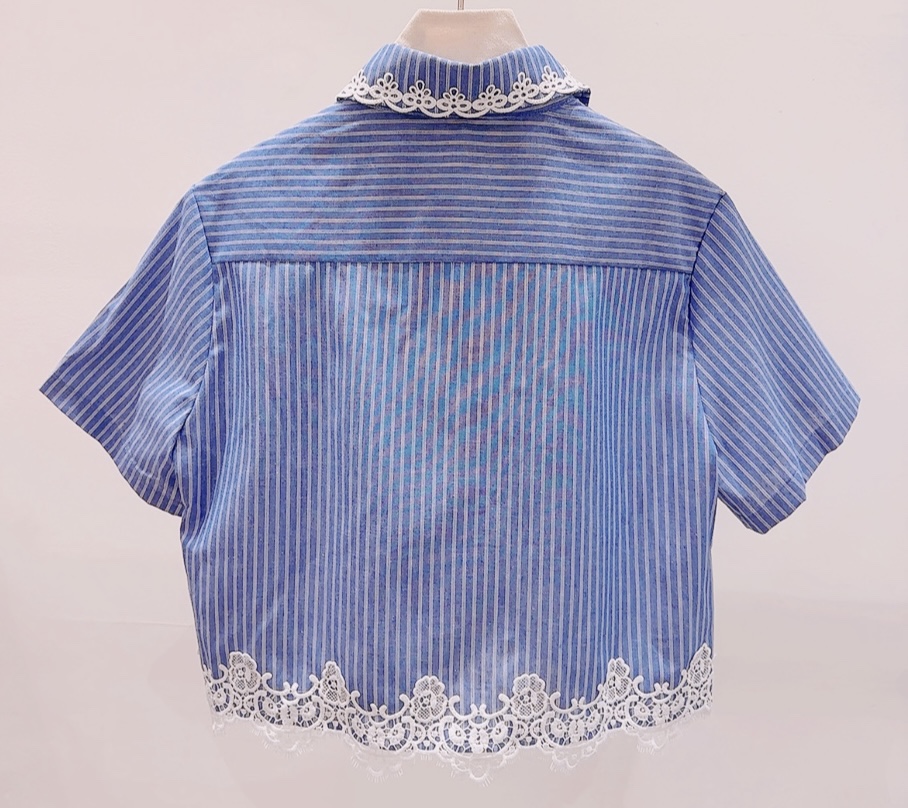 AWESOME-P韓國東大門代購女裝新款時尚襯衫蕾絲衫雙層條紋AWESOME-P襯衫/蕾絲衫