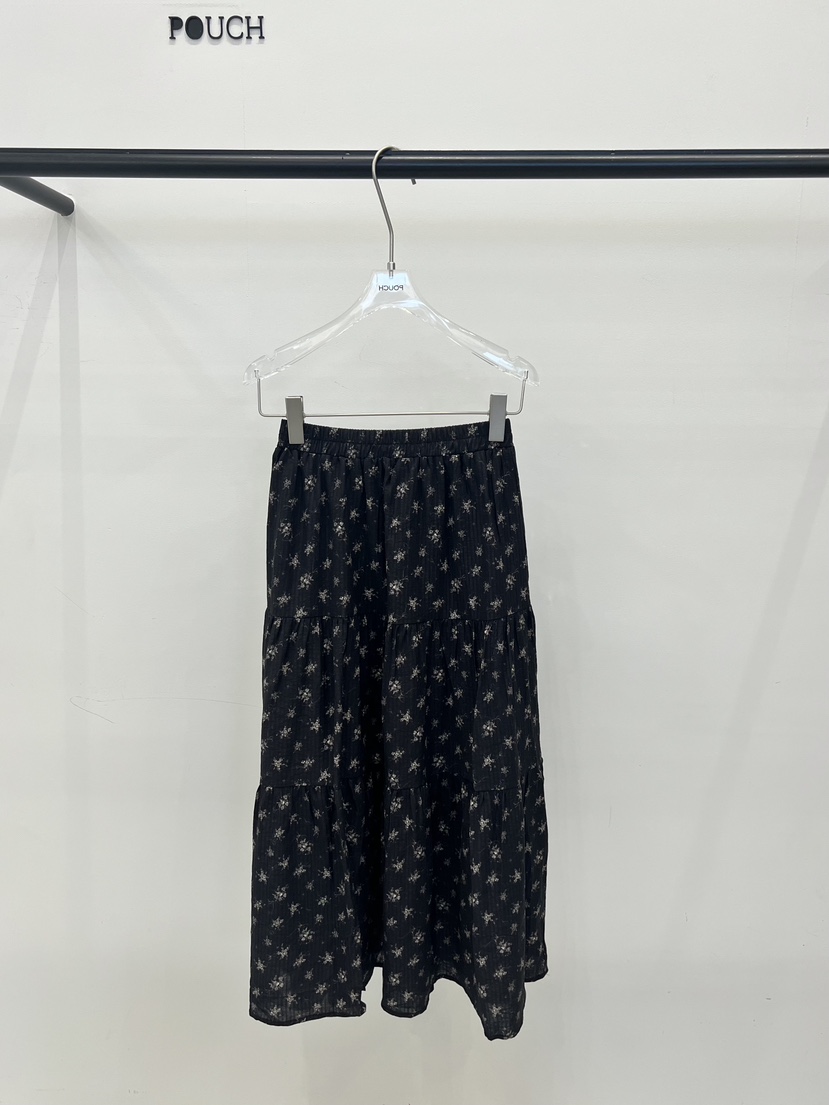 POUCH韓國東大門直郵女裝新款熱賣休閑職業時尚推薦26春夏長裙POUCH長裙