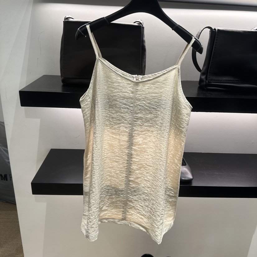 FEBRUARY 11韓國代購女裝新款人氣職業時尚熱賣吊帶背心FEBRUARY 11吊帶/背心圖色1