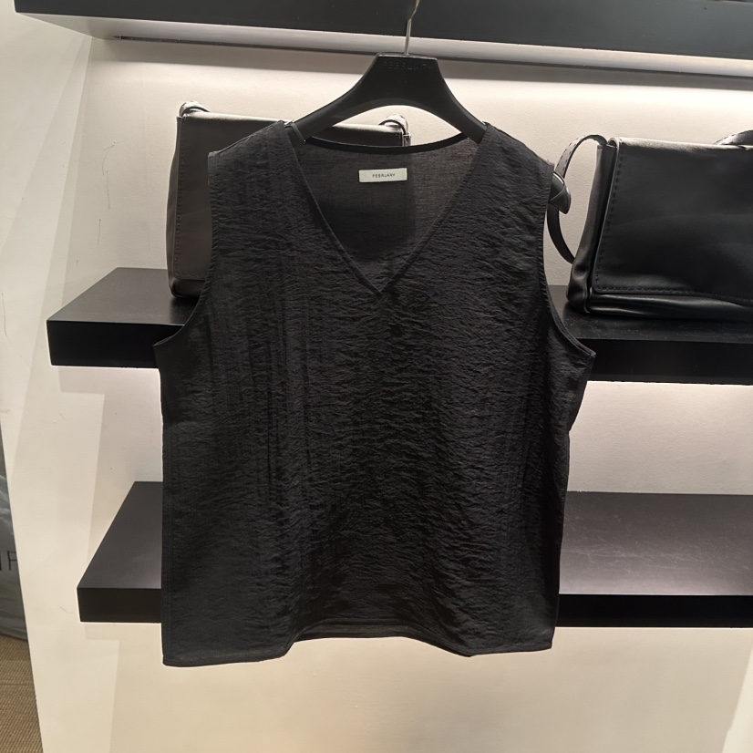 FEBRUARY 11韓國東大門代購女裝新款熱賣休閑時尚吊帶背心FEBRUARY 11吊帶/背心圖色3黑色