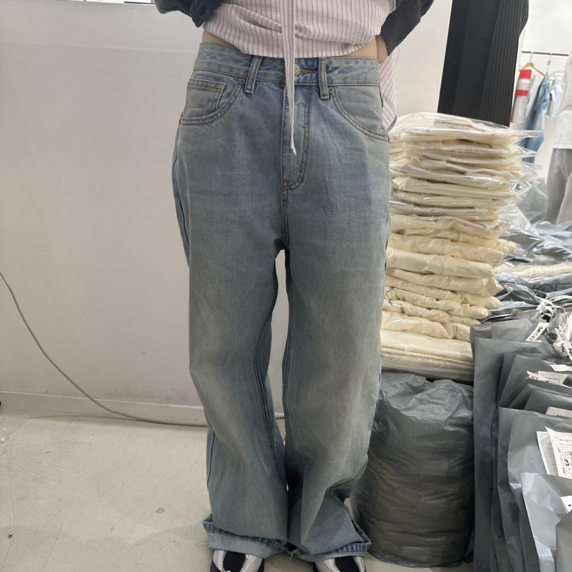 CONNAUGHT/DAILYJUD韓國東大門直郵女士新款推薦牛仔褲喇叭CONNAUGHT/DAILYJUD牛仔褲圖色1