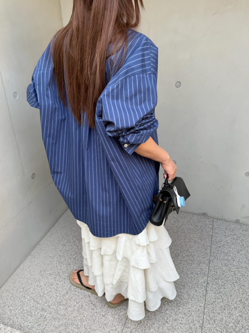 OLI SEOUL韓國東大門代購女裝新款時尚職業熱賣襯衫蕾絲衫OLI SEOUL襯衫/蕾絲衫