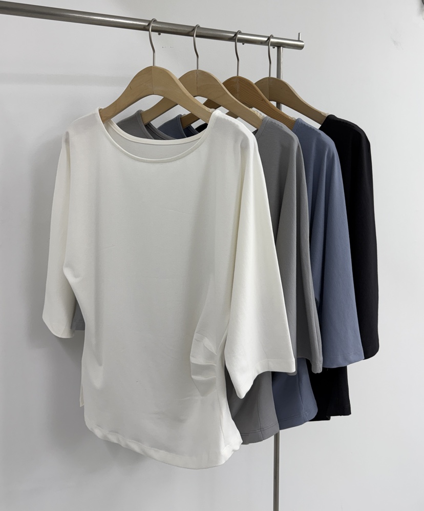 YIKHO STYLE韓國直郵女裝新款熱賣時尚推薦職業人氣26春夏T恤YIKHO STYLET恤