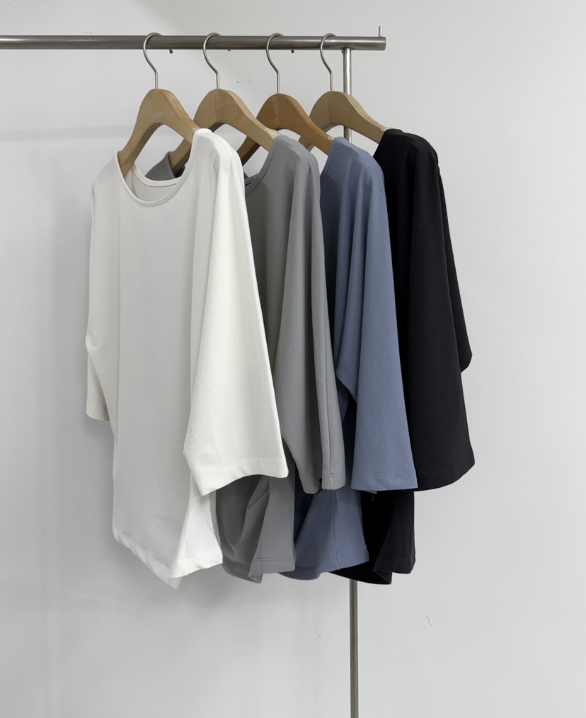 YIKHO STYLE韓國直郵女裝新款熱賣時尚推薦職業人氣26春夏T恤YIKHO STYLET恤