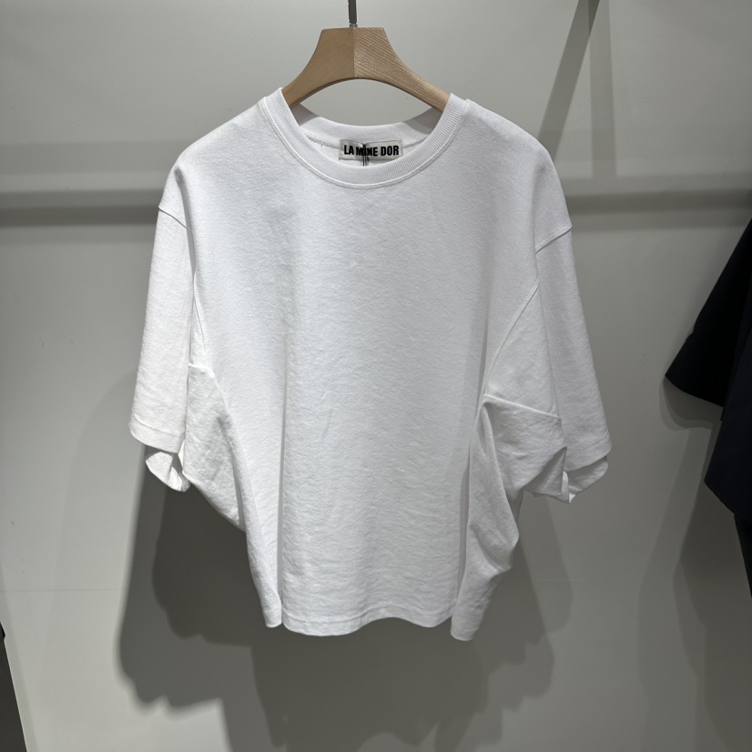 LAMINEDOR韓國東大門代購女士新品熱賣時尚推薦休閑人氣T恤LA MINE DORT恤圖色1