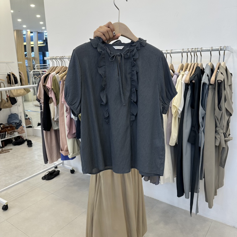 FUNNY POWDER韓國直郵實拍女士新款熱賣時尚休閑襯衫蕾絲衫THE FUNNY襯衫/蕾絲衫圖色4