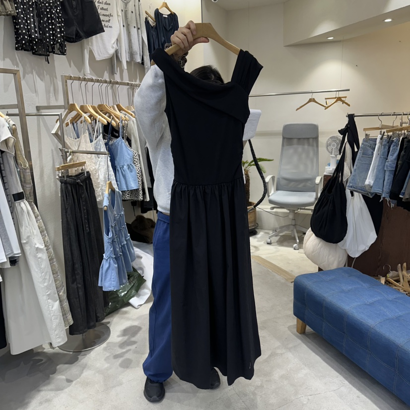 HIPTIQUE韓國東大門直郵女士新款26春夏休閑職業推薦連衣裙HIPTIQUE連衣裙圖色1黑色