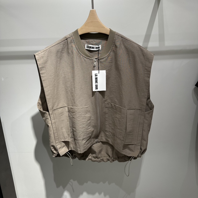 LAMINEDOR韓國東大門直郵女裝新品職業休閑26春夏馬甲口袋LA MINE DOR馬甲圖色1