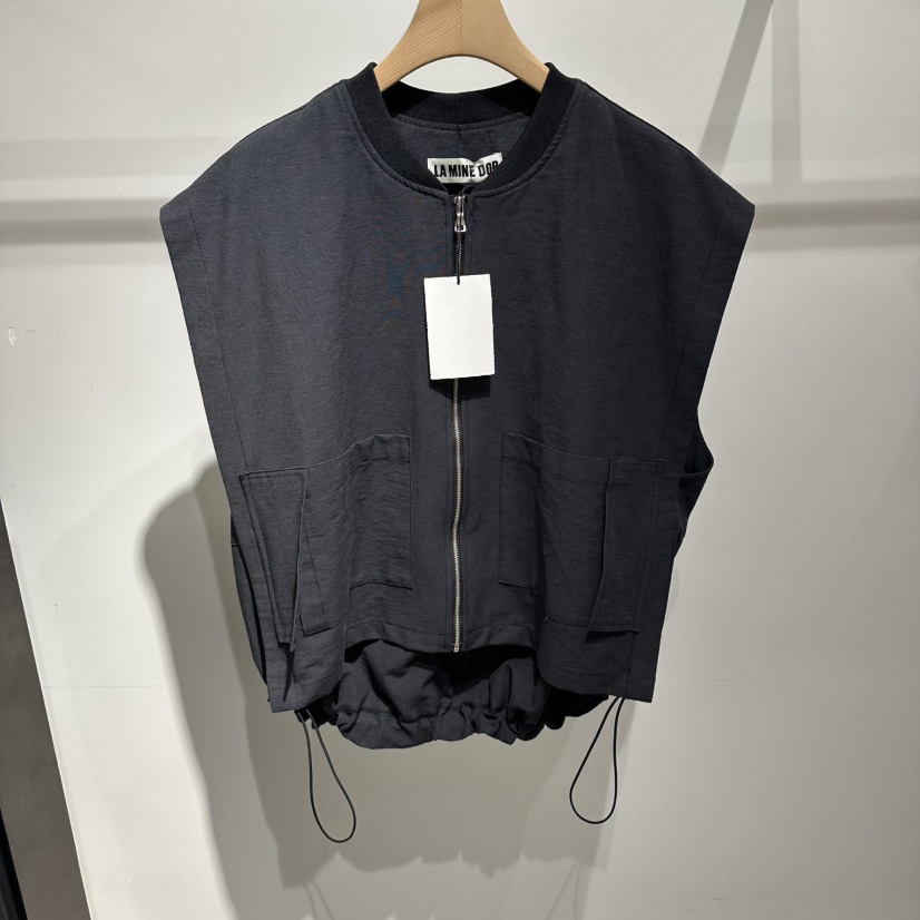 LAMINEDOR韓國東大門直郵女裝新品職業休閑26春夏馬甲口袋LA MINE DOR馬甲圖色3黑色