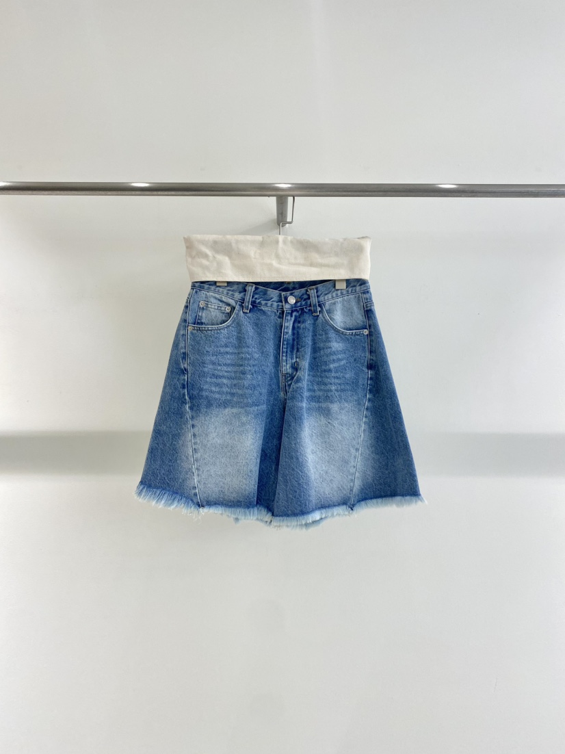 1968韓國直郵實拍女士新款休閑時尚職業26春夏人氣短褲開衩1968/YEOUYA短褲圖色1