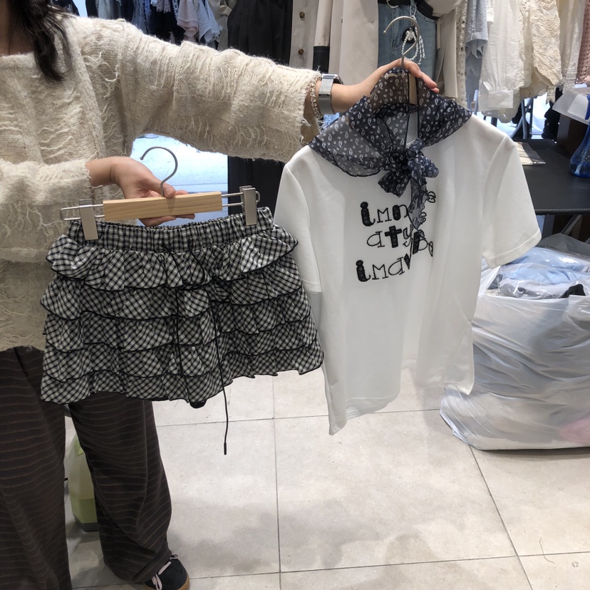 DREAM GIRIS/HOT PLACE韓國直郵女士新款26春夏套裝含圍巾套裝DREAM GIRIS/HOT PLACE套裝圖色1