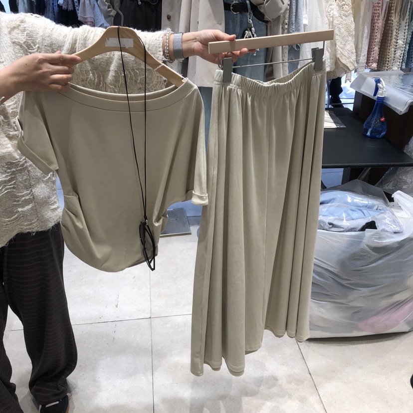 DREAM GIRIS/HOT PLACE韓國東大門直郵女裝新款休閑套裝套裝DREAM GIRIS/HOT PLACE套裝圖色1