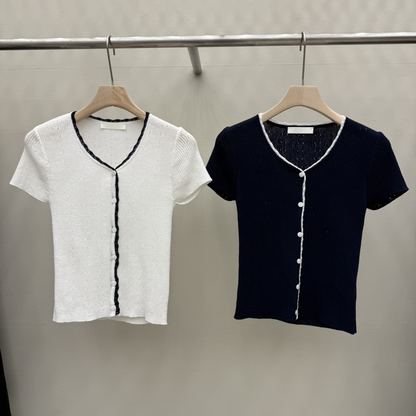 EOOB/LAMEREI韓國東大門直郵女裝新款推薦針織衫撞色蕾絲開衫EOOB/LAMEREI針織衫