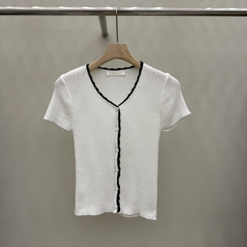 EOOB/LAMEREI韓國東大門直郵女裝新款推薦針織衫撞色蕾絲開衫EOOB/LAMEREI針織衫圖色1