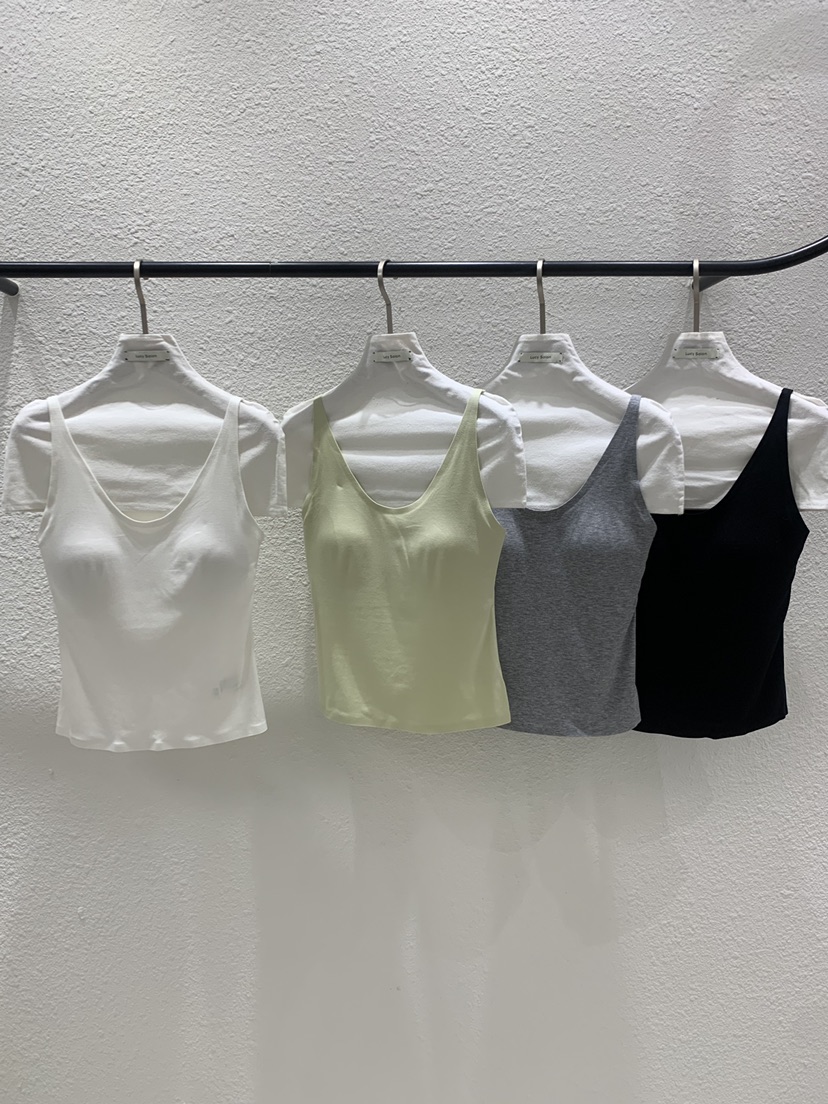 LUCY SALON韓國代購女士新品職業熱賣時尚人氣推薦吊帶背心LUCY SALON吊帶/背心