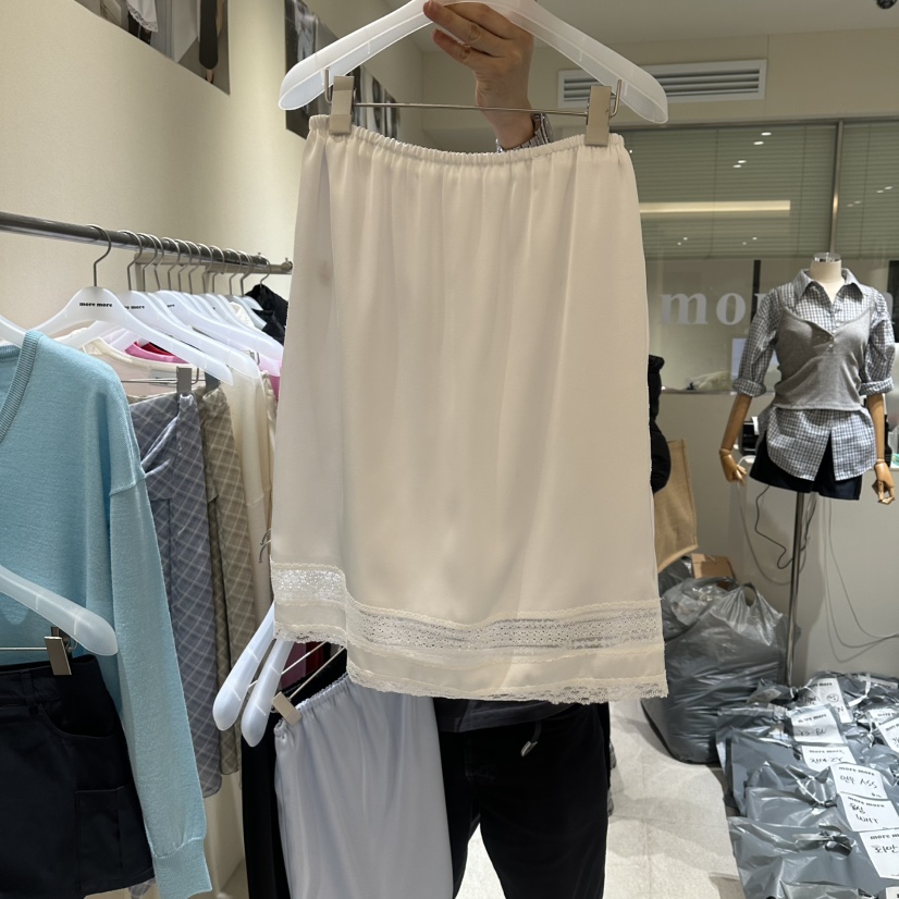 MOREMORE韓國代購女裝新品人氣時尚職業半身裙中短裙蕾絲more more半身裙/中短裙