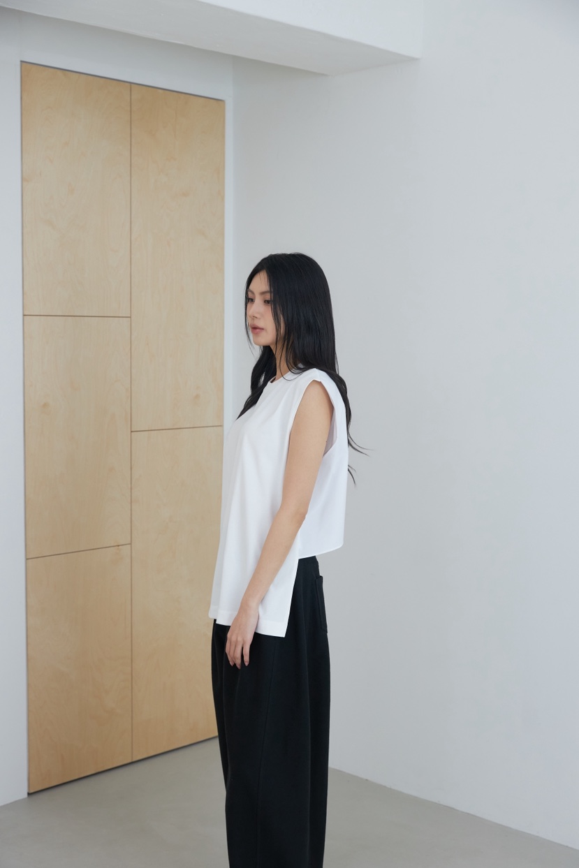 LE-PPL韓國直郵實拍女裝新款推薦人氣時尚26春夏職業T恤LE-PPLT恤