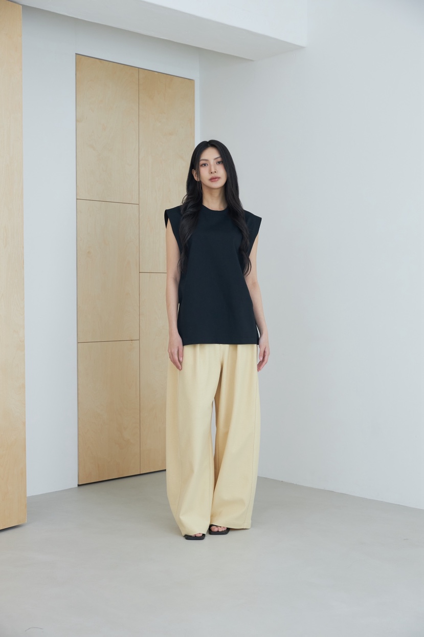 LE-PPL韓國直郵實拍女裝新款推薦人氣時尚26春夏職業T恤LE-PPLT恤圖色2