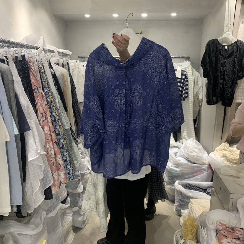 LOGROAD韓國直郵實拍女士新品26春夏人氣時尚熱賣襯衫蕾絲衫LOG ROAD襯衫/蕾絲衫