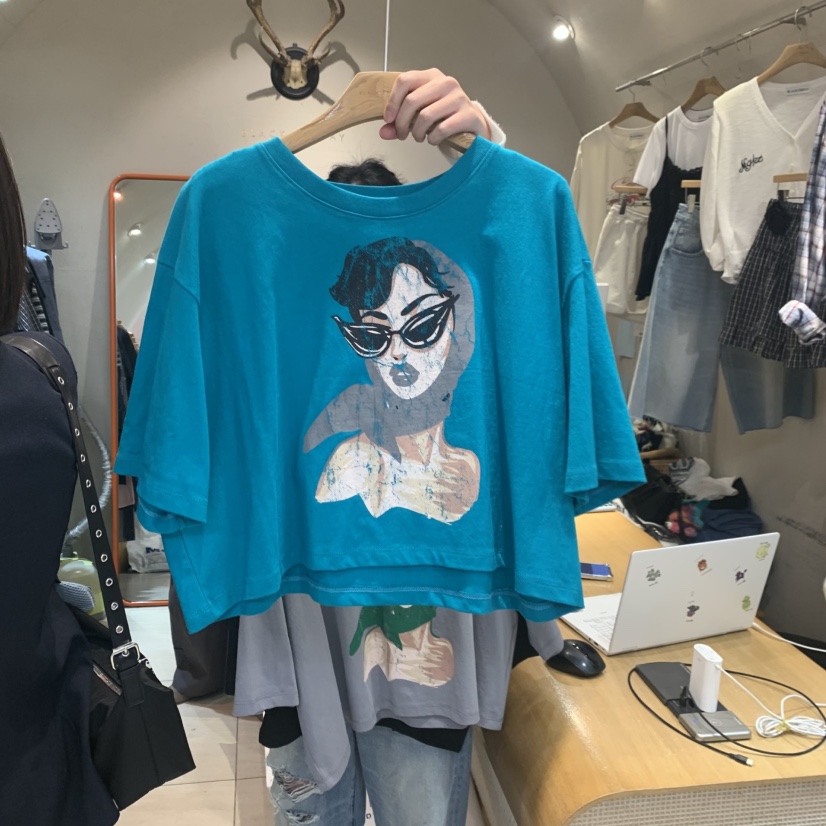 BLACKFRIDAY韓國代購女裝新款熱賣時尚推薦職業26春夏T恤BLACK FRIDAYT恤圖色2