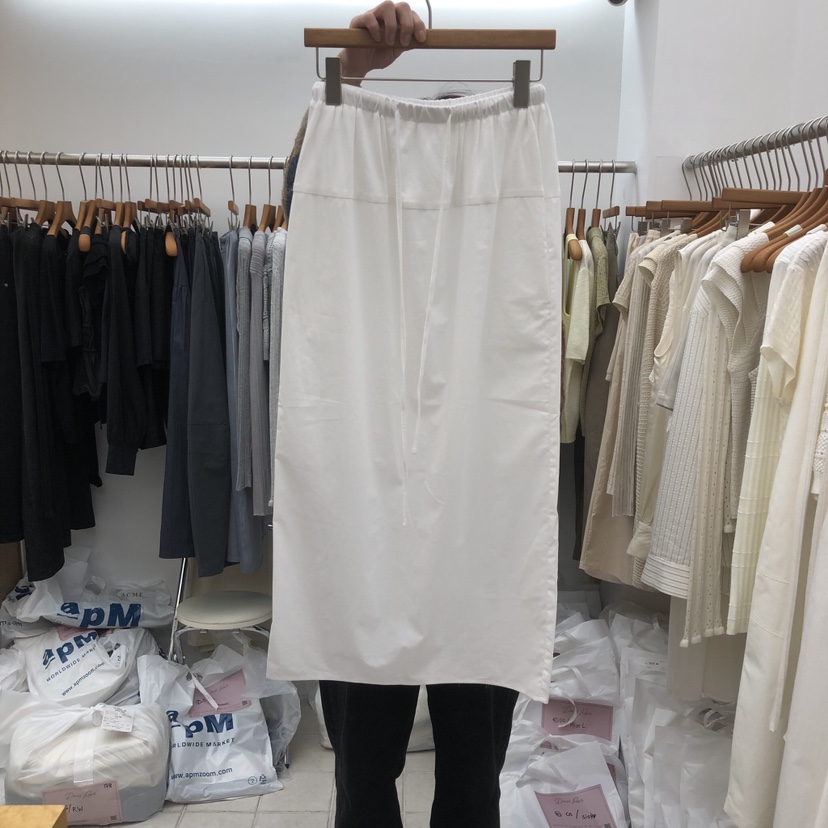 DRESS ROOM韓國直郵實拍女裝新款時尚熱賣26春夏推薦長裙DRESS ROOM長裙圖色1