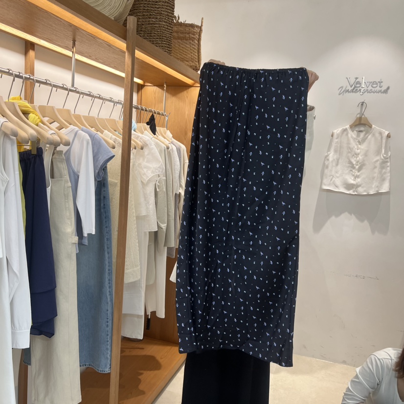 VELVET UNDERGROUND韓國代購女裝新品人氣休閑推薦26春夏長裙VELVET UNDERGROUND長裙圖色2