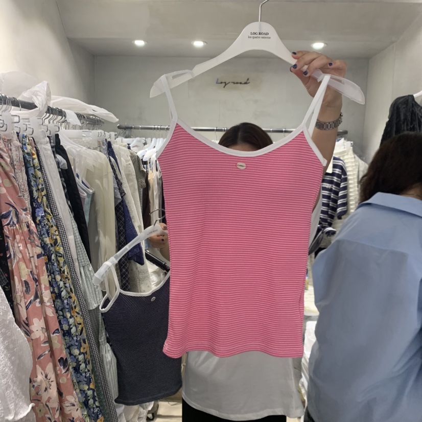 LOGROAD韓國直郵實拍女士新款推薦時尚休閑職業熱賣吊帶背心LOG ROAD吊帶/背心圖色2