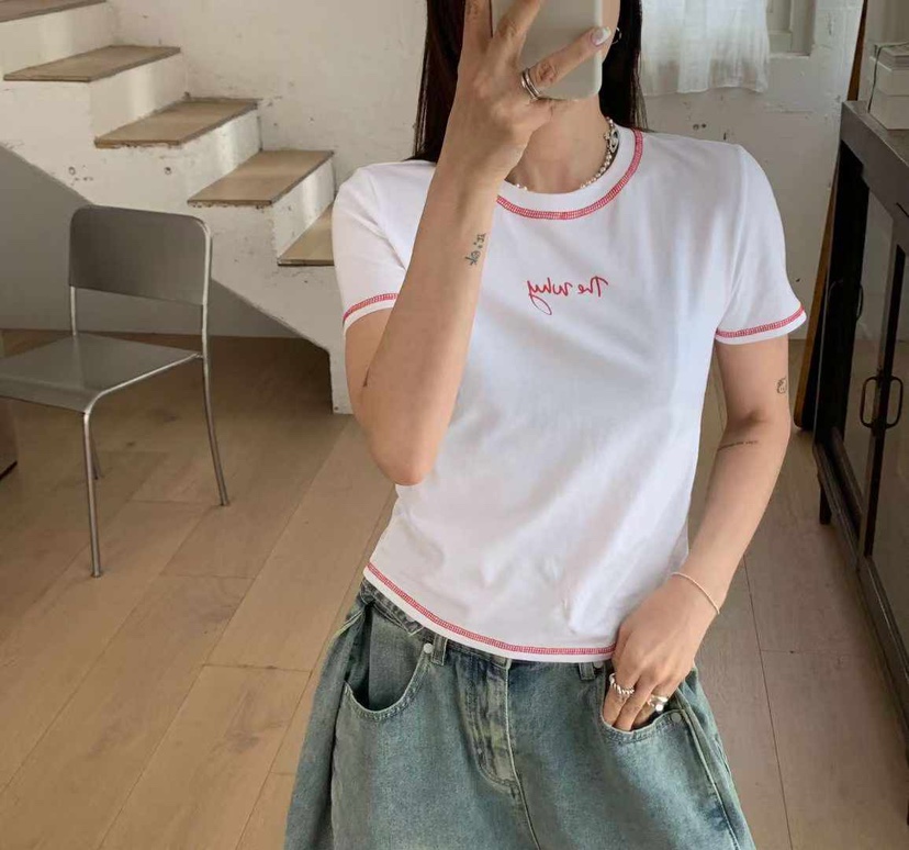 BLACKFRIDAY韓國直郵實拍女士新品推薦休閑26春夏時尚T恤BLACK FRIDAYT恤