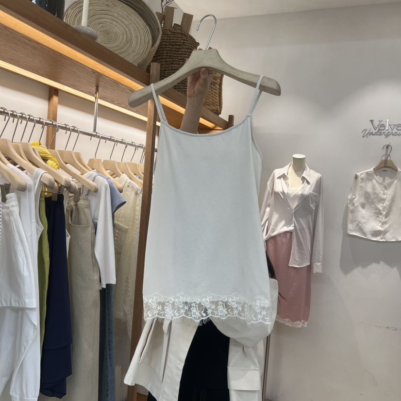 VELVET UNDERGROUND韓國直郵實拍女士新品熱賣吊帶背心蕾絲VELVET UNDERGROUND吊帶/背心圖色1