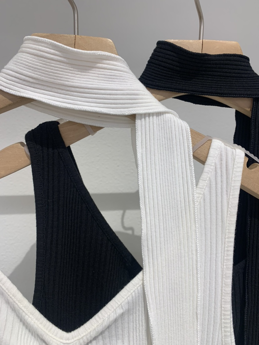 IR BIEN/BIENBIEN韓國代購女裝新款熱賣26春夏連衣裙含脖帶IR BIEN/BIENBIEN連衣裙