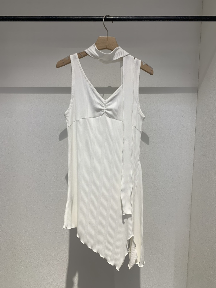 IR BIEN/BIENBIEN韓國代購女裝新款熱賣26春夏連衣裙含脖帶IR BIEN/BIENBIEN連衣裙圖色1