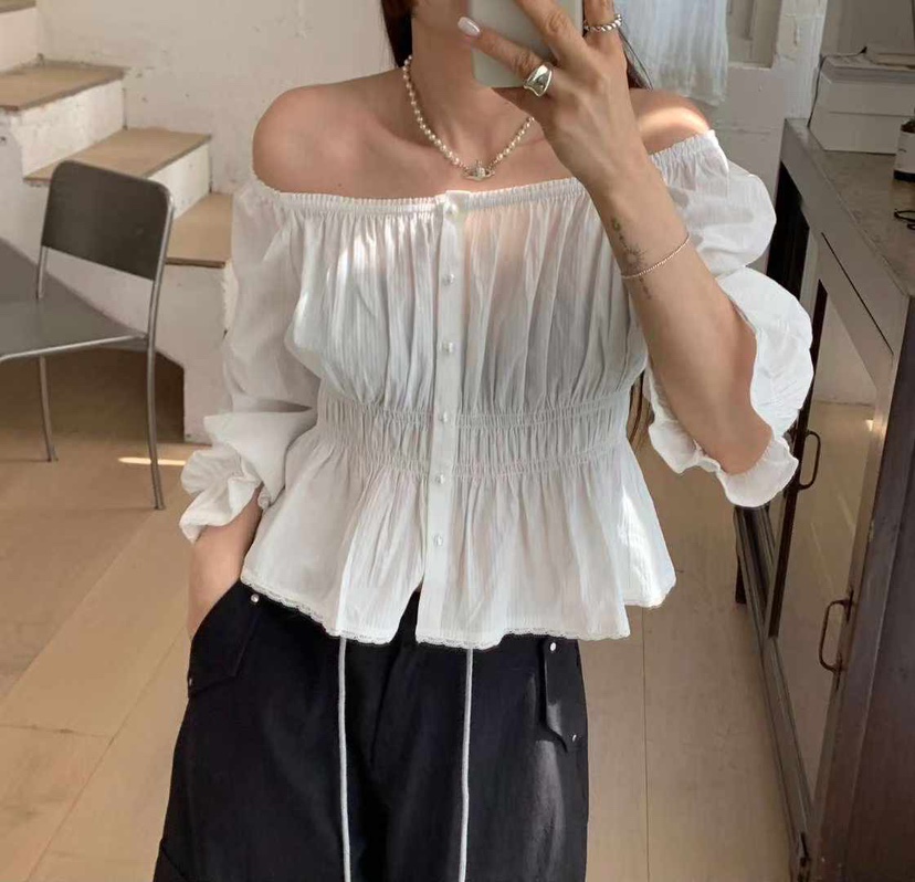 BLACKFRIDAY韓國代購女裝新品時尚熱賣休閑人氣襯衫蕾絲衫BLACK FRIDAY襯衫/蕾絲衫