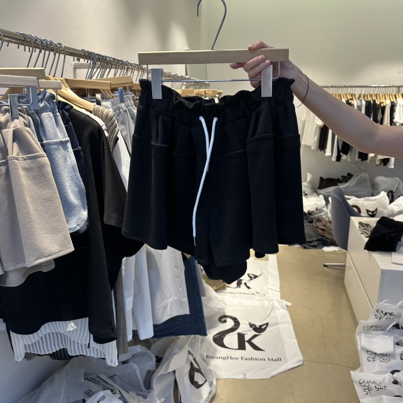 EYEFUL-Q韓國東大門直郵女裝新款時尚26春夏休閑熱賣短褲eyeful短褲圖色4黑色