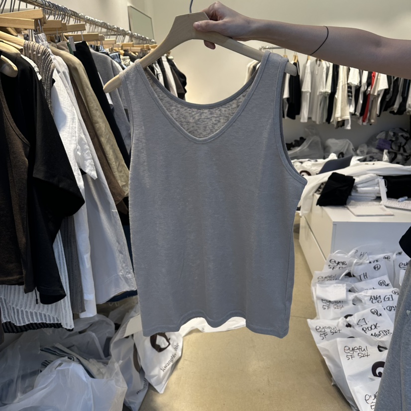 EYEFUL-Q韓國東大門直郵女裝新款時尚推薦休閑職業吊帶背心eyeful吊帶/背心圖色2