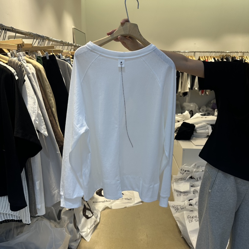 EYEFUL-Q韓國直郵實拍女裝新款推薦熱賣職業休閑長袖T恤eyeful長袖T恤