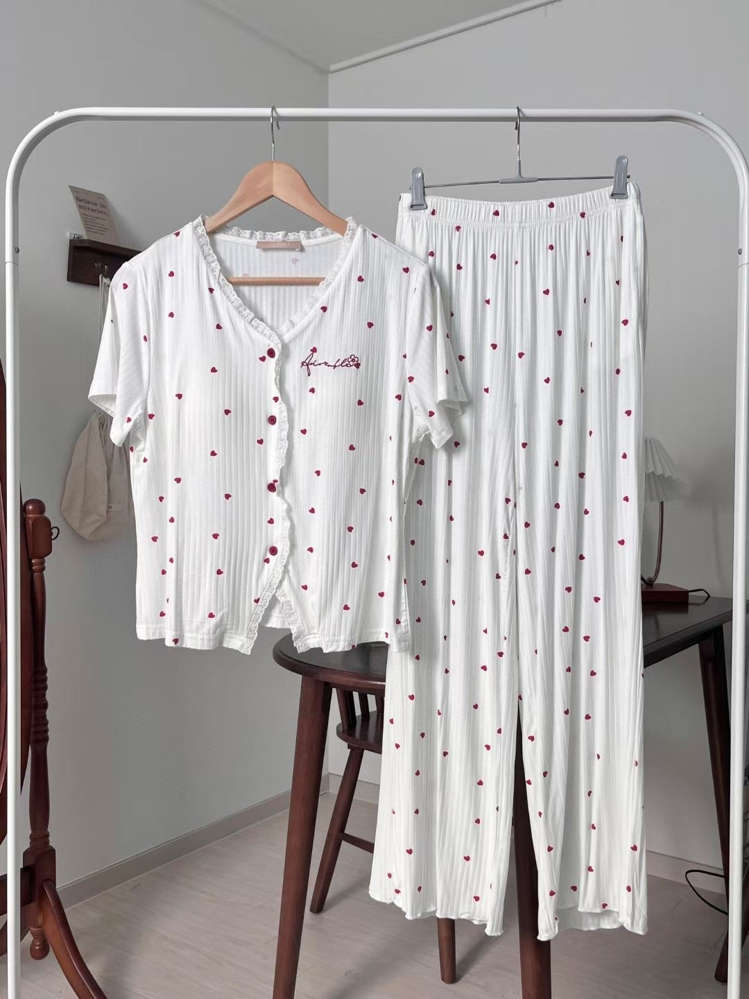 VICTORIA-P韓國東大門直郵女裝新款26春夏時尚睡衣兩件套VICTORIA睡衣圖色1