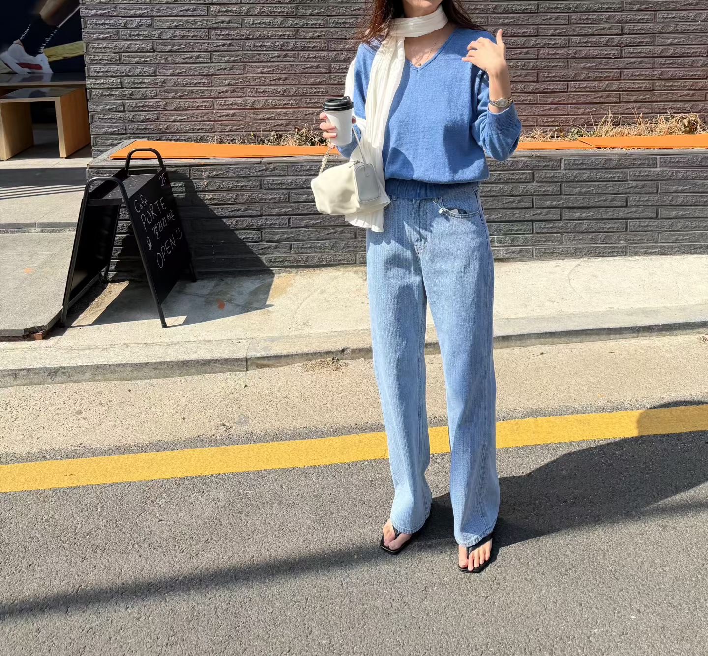 SLEEK-슬릭-OT韓國東大門直郵女士新款人氣推薦熱賣牛仔褲SLEEK牛仔褲圖色1