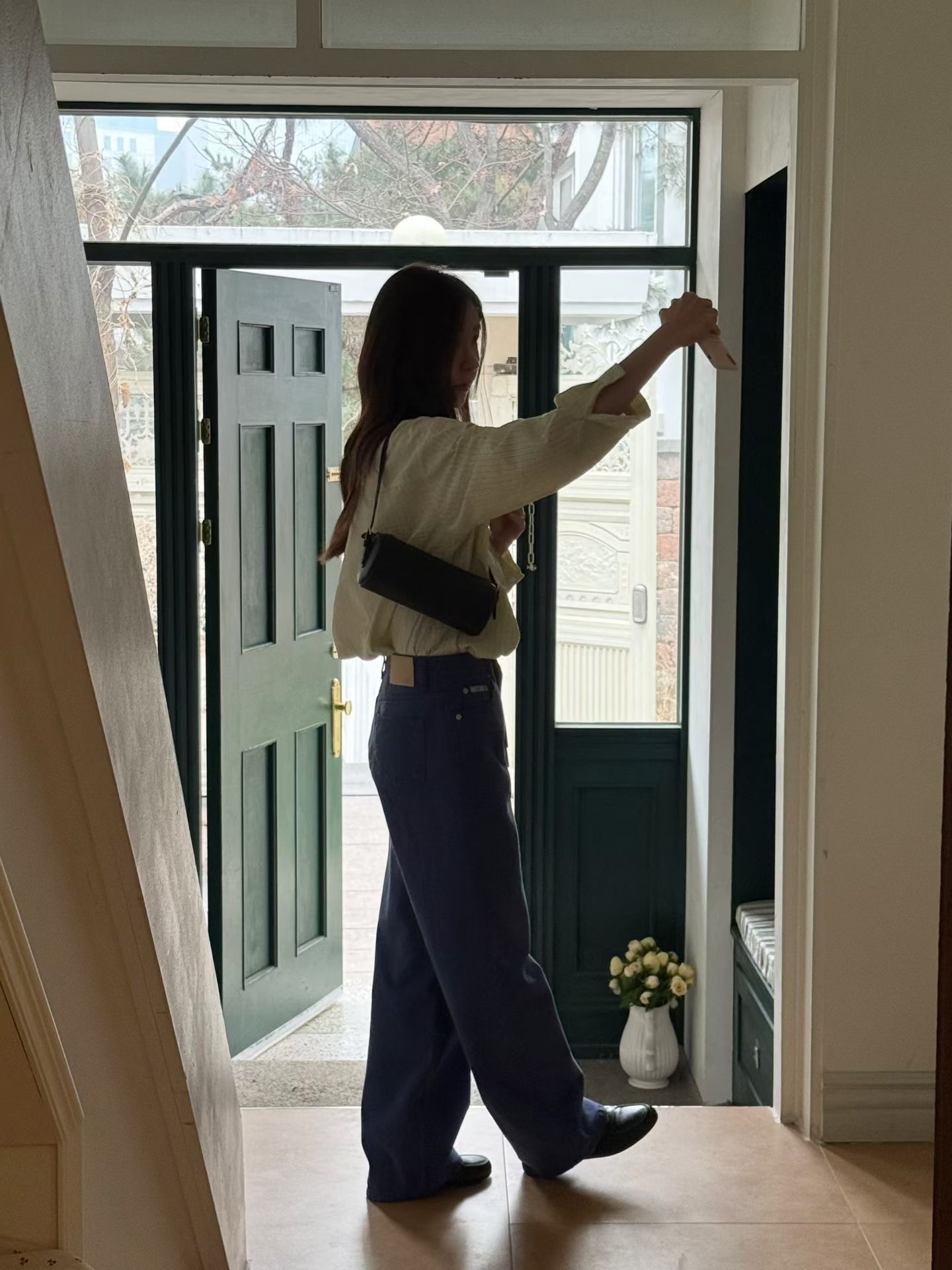 SLEEK-슬릭-OT韓國東大門代購女士新品休閑襯衫蕾絲衫條紋SLEEK襯衫/蕾絲衫