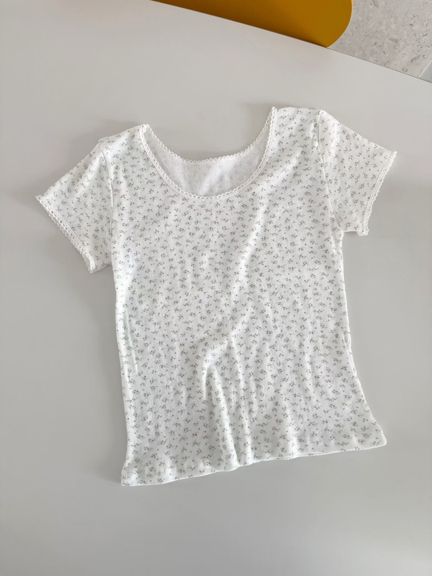 SLEEK-슬릭-OT韓國東大門代購女裝新品26春夏人氣T恤蕾絲SLEEKT恤圖色1