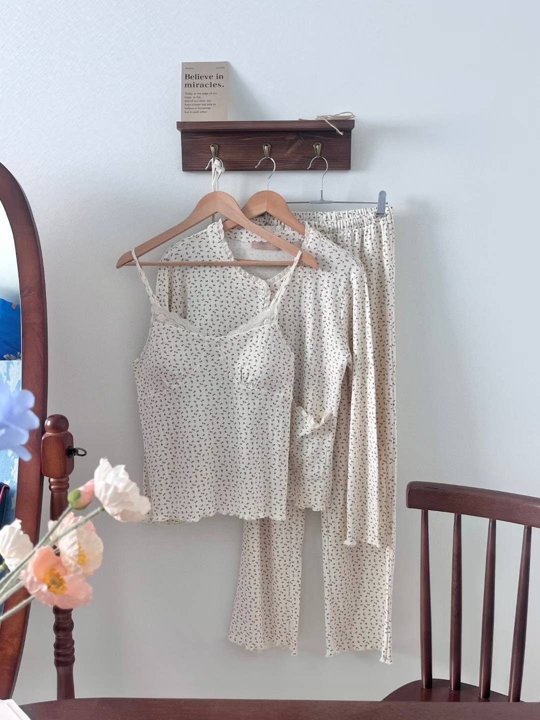 VICTORIA-P韓國東大門直郵女裝新品人氣休閑熱賣睡衣三件套VICTORIA睡衣圖色1