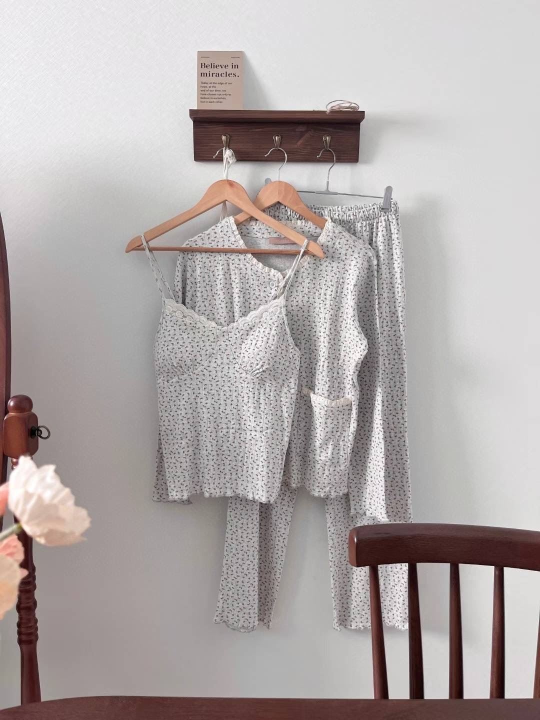 VICTORIA-P韓國東大門直郵女裝新品人氣休閑熱賣睡衣三件套VICTORIA睡衣圖色2