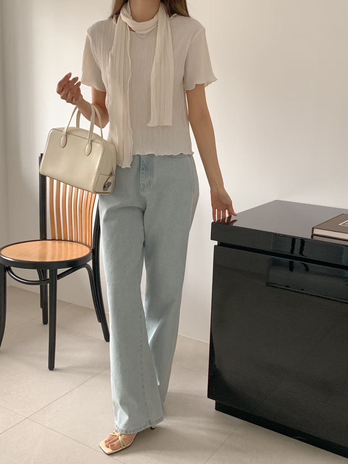 SUNDAY/FF韓國東大門直郵女裝新款26春夏熱賣職業T恤含脖帶SUNDAY/FFT恤