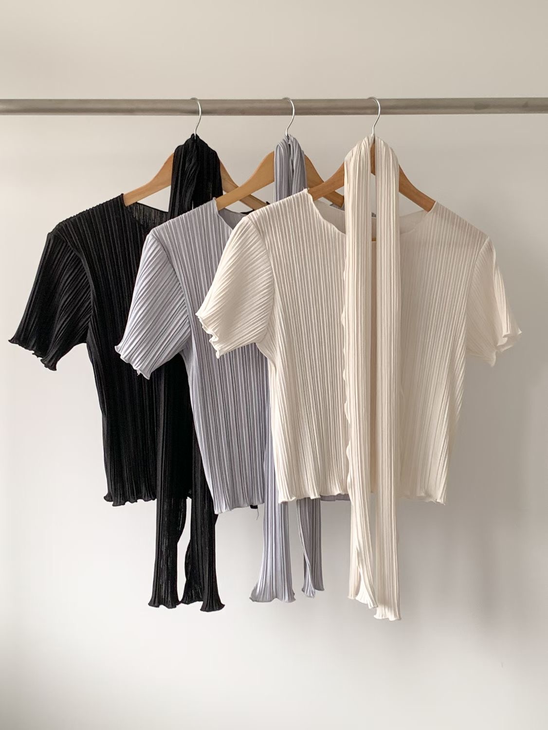 SUNDAY/FF韓國東大門直郵女裝新款26春夏熱賣職業T恤含脖帶SUNDAY/FFT恤圖色1左一色